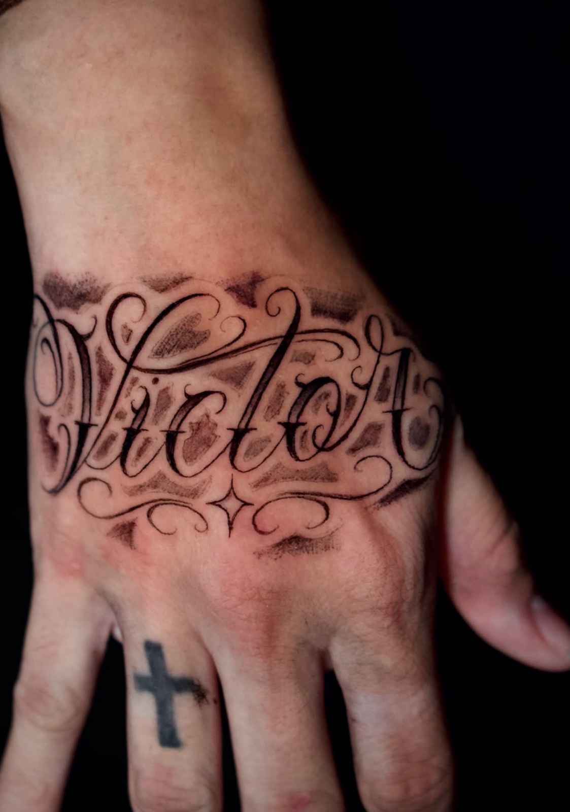 Freehand Lettering · Black & Grey · Fine Line tattoo by Damien