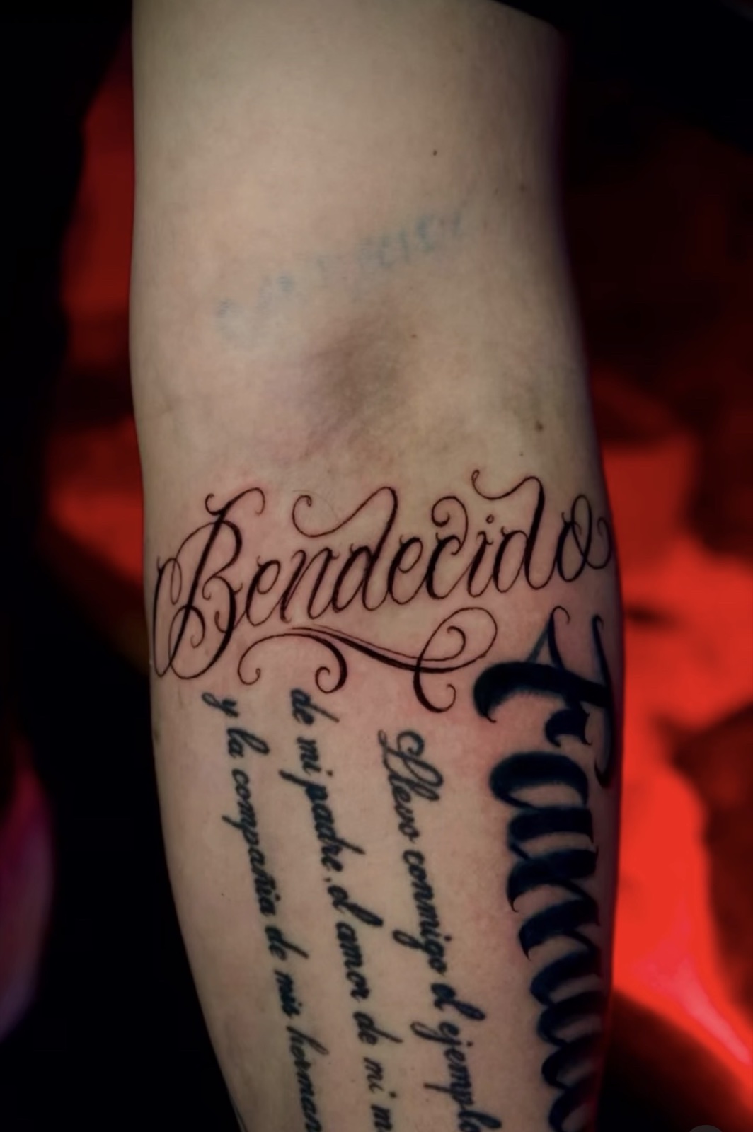 Freehand Lettering · Black & Grey · Fine Line tattoo by Damien