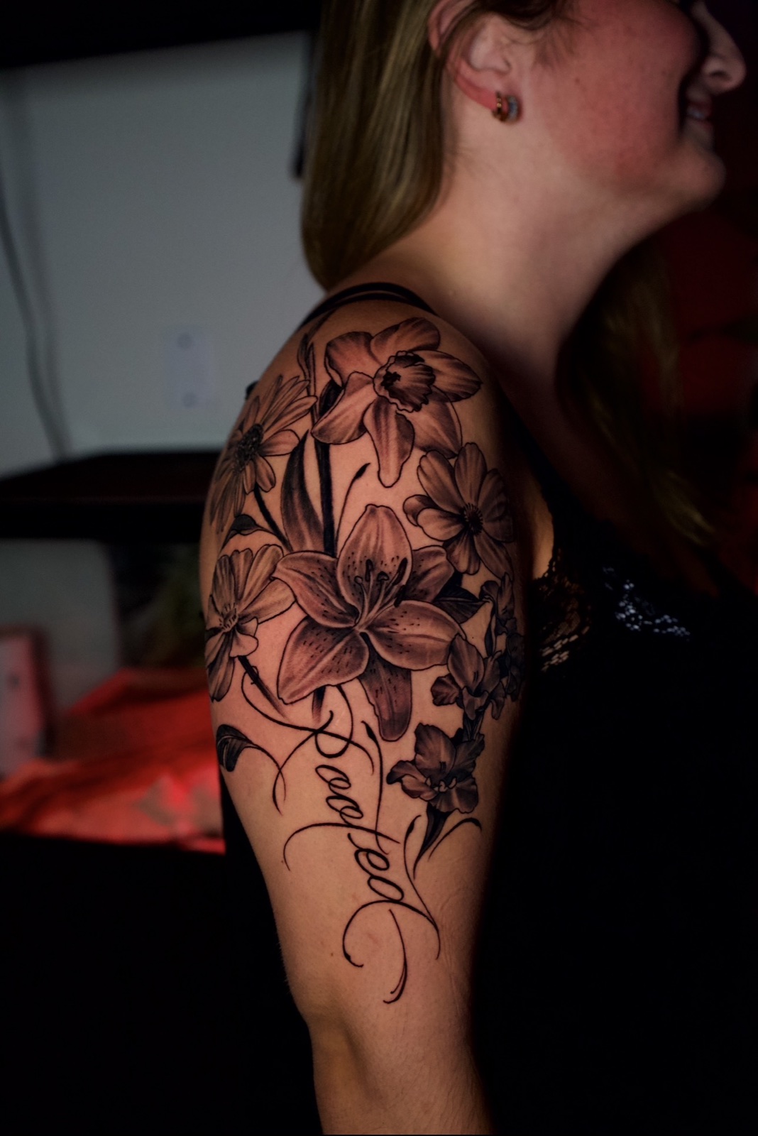 Freehand Lettering · Black & Grey · Fine Line tattoo by David