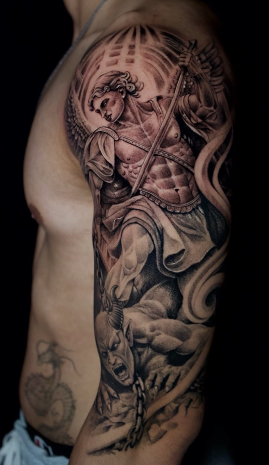 Black & Grey Realism · Stipple Shading · Fine Line tattoo by Henry