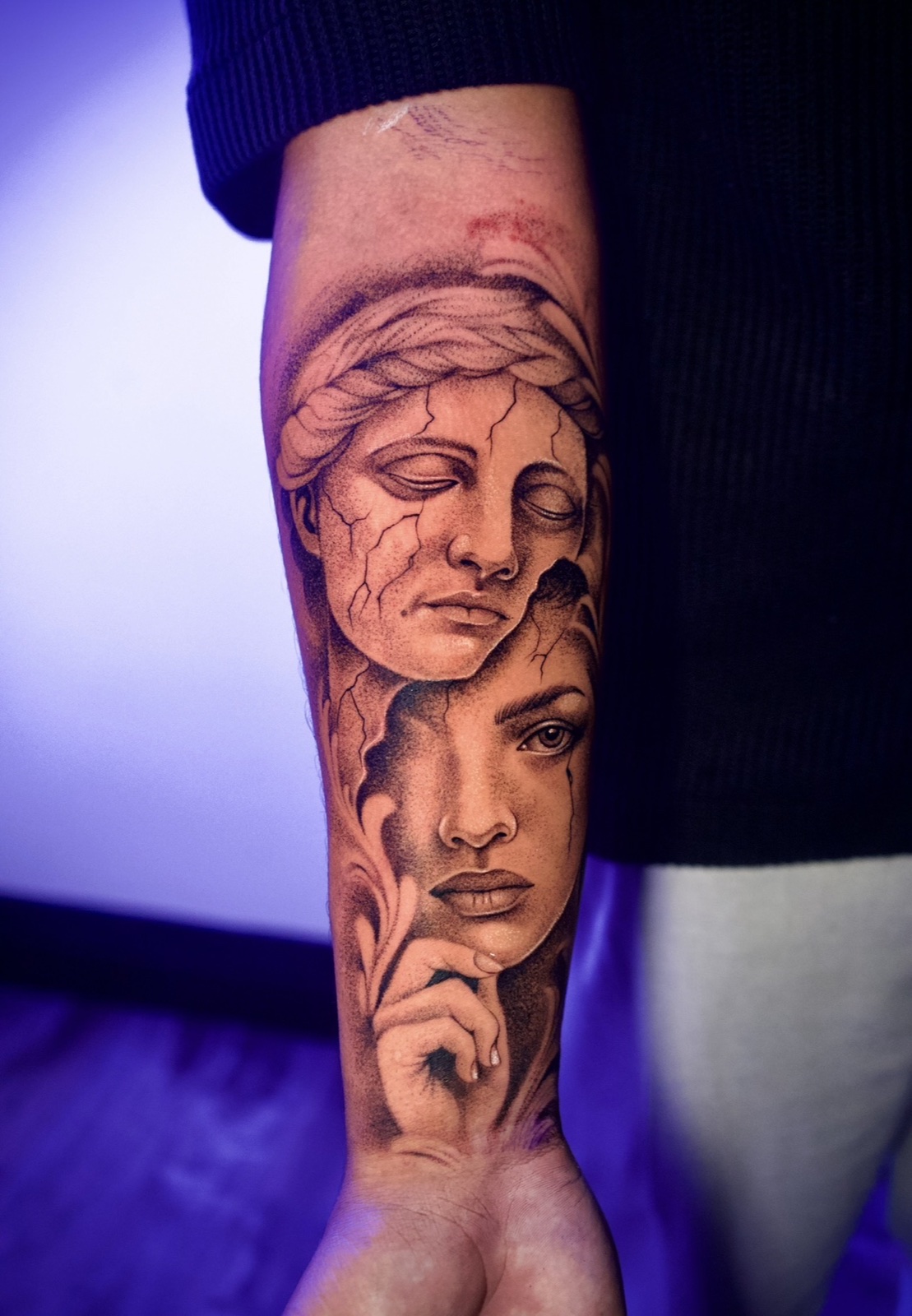Black & Grey Realism · Stipple Shading · Fine Line tattoo by Henry